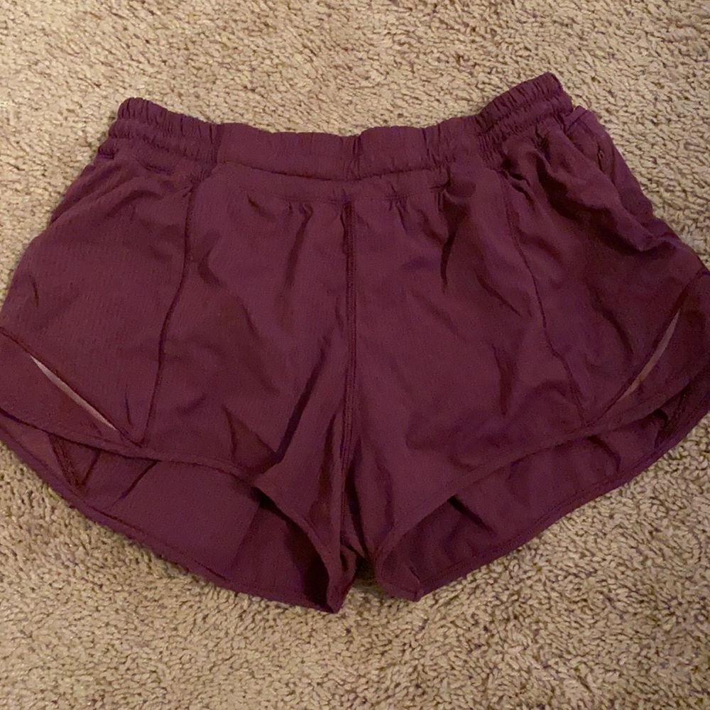lululemon hotty hot shorts